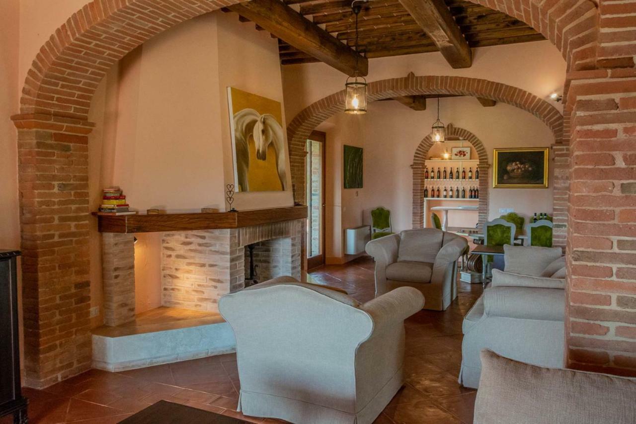 Villa Talosa Montepulciano Stazione エクステリア 写真