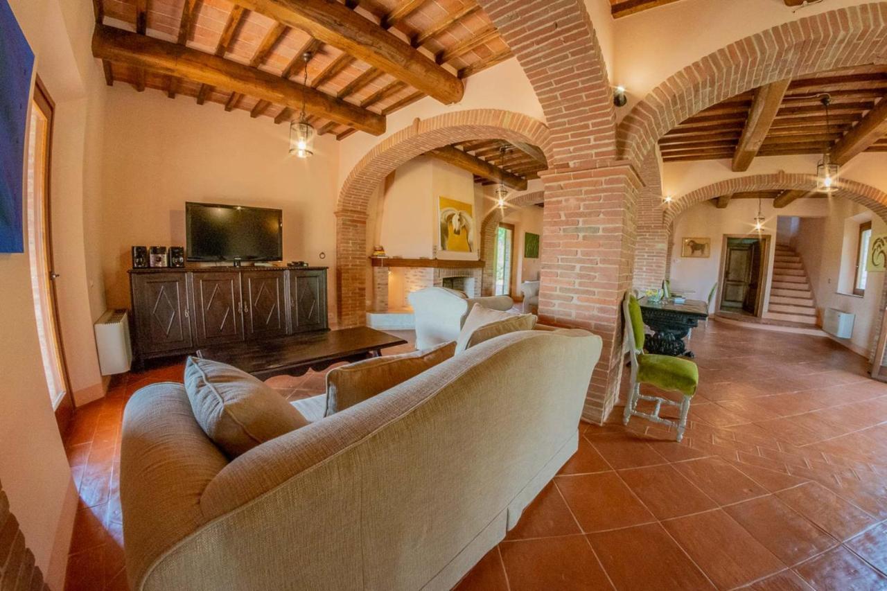 Villa Talosa Montepulciano Stazione エクステリア 写真